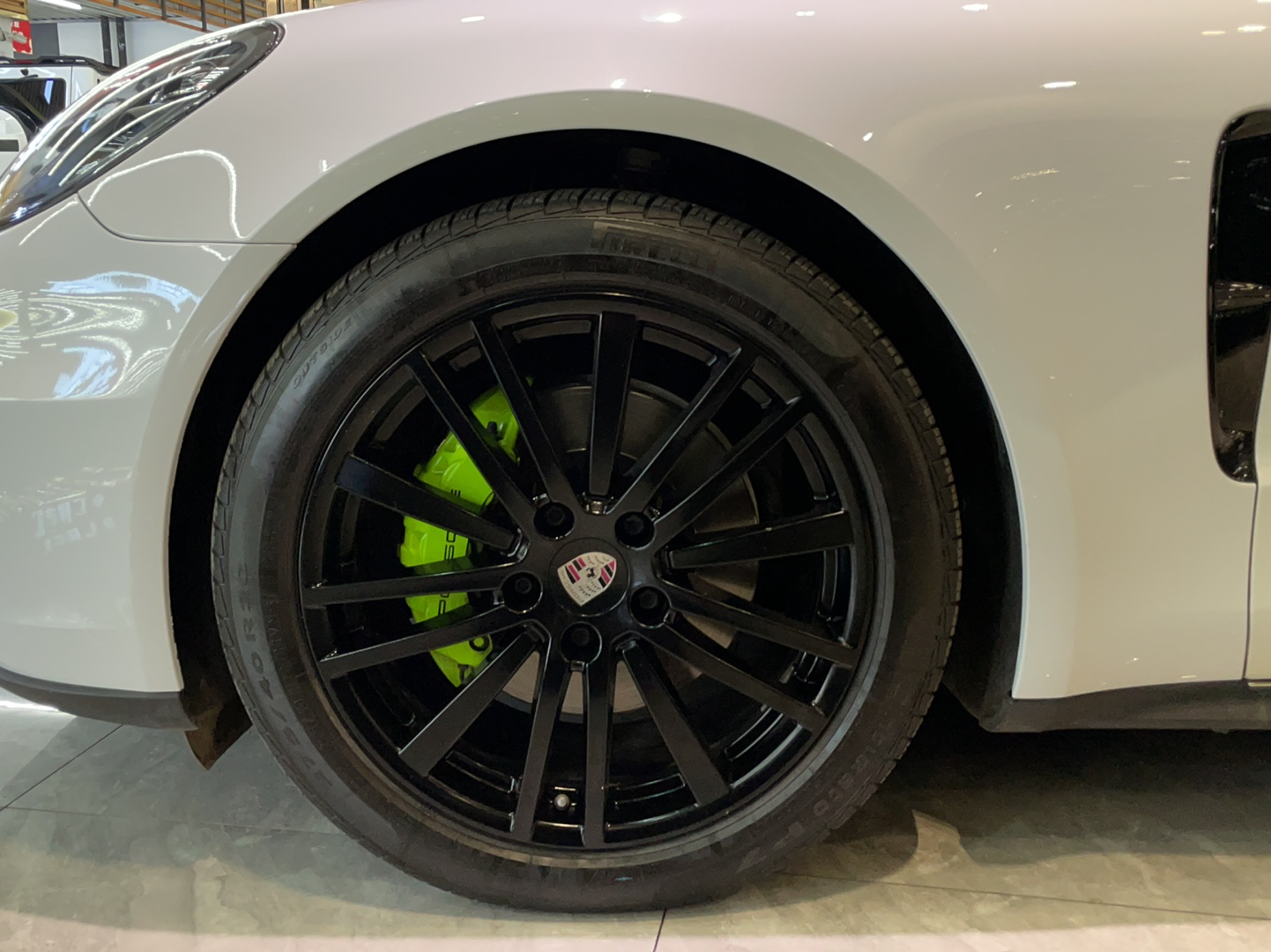 保时捷Panamera 2017款 Panamera 4 行政加长版 3.0T