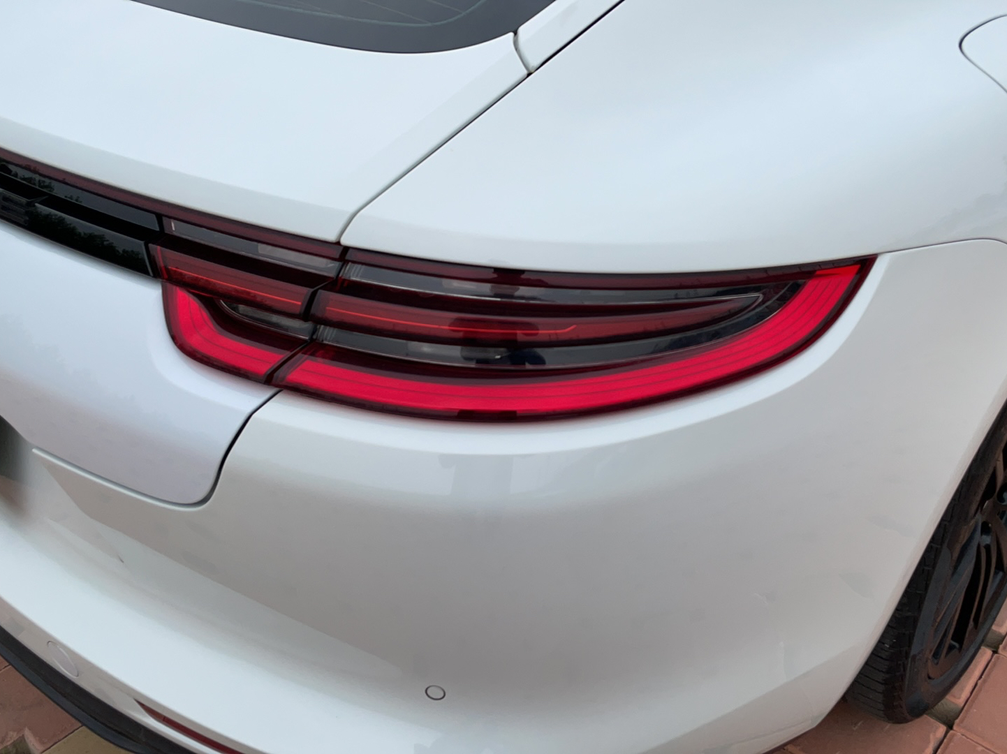 保时捷Panamera 2017款 Panamera 4 行政加长版 3.0T