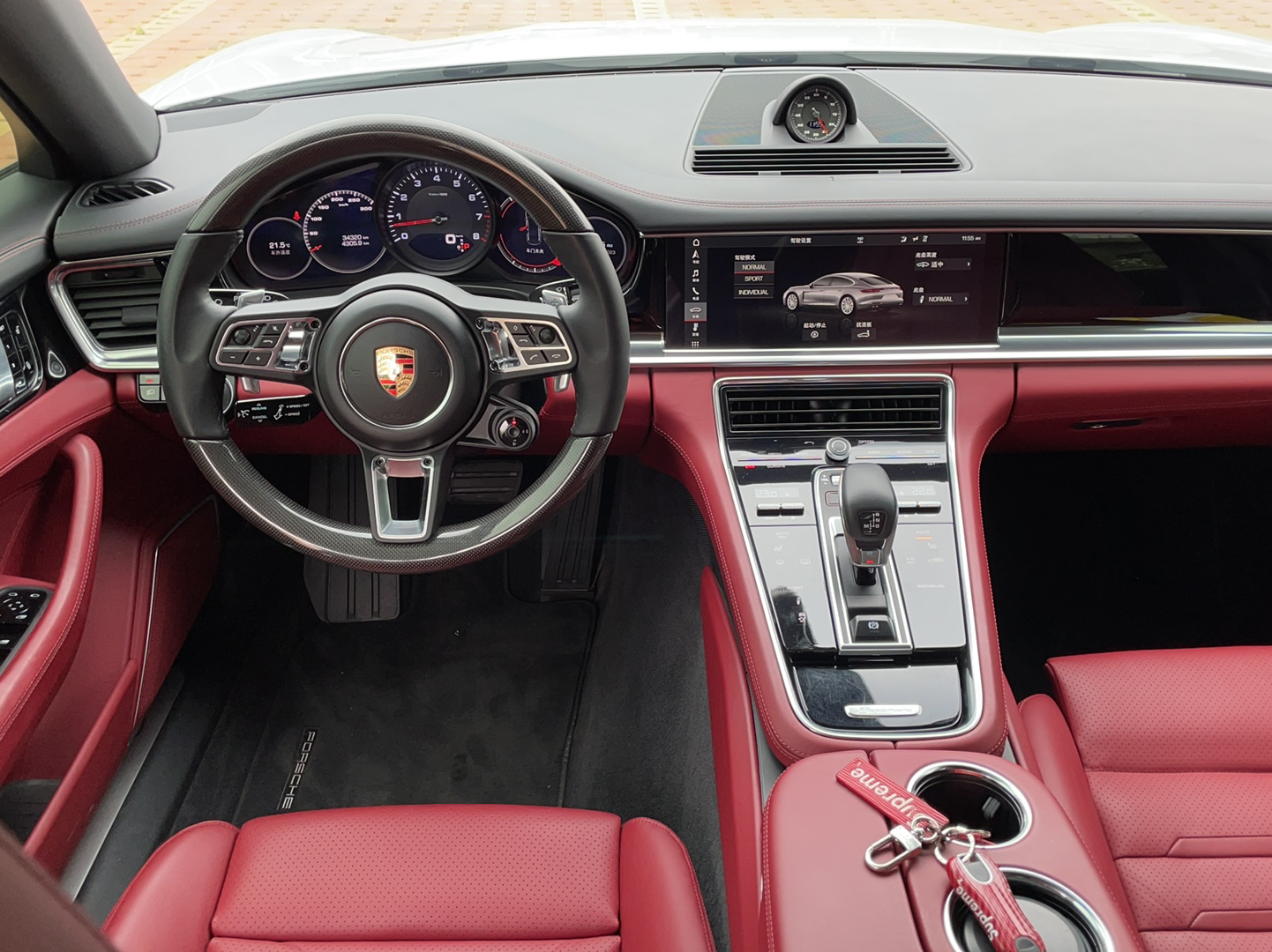 保时捷Panamera 2017款 Panamera 4 行政加长版 3.0T