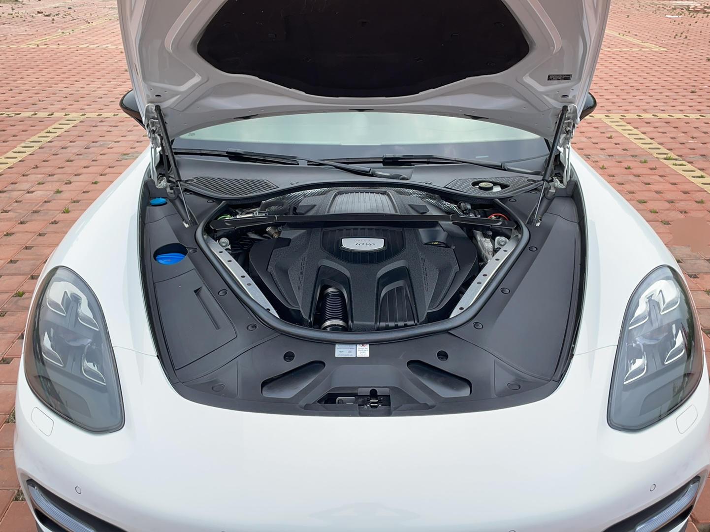 保时捷Panamera 2017款 Panamera 4 行政加长版 3.0T