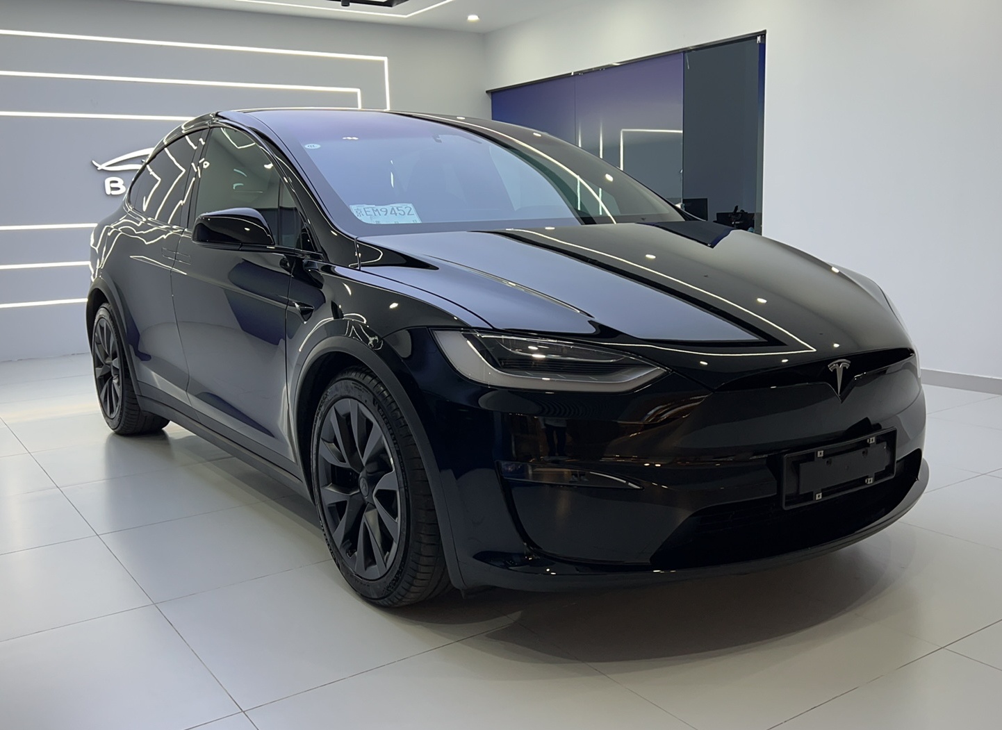 特斯拉Model X 2023款 双电机全轮驱动版(进口)