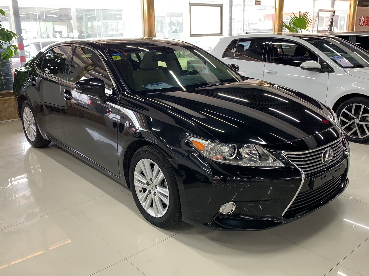 雷克萨斯ES 2013款 250 典雅版