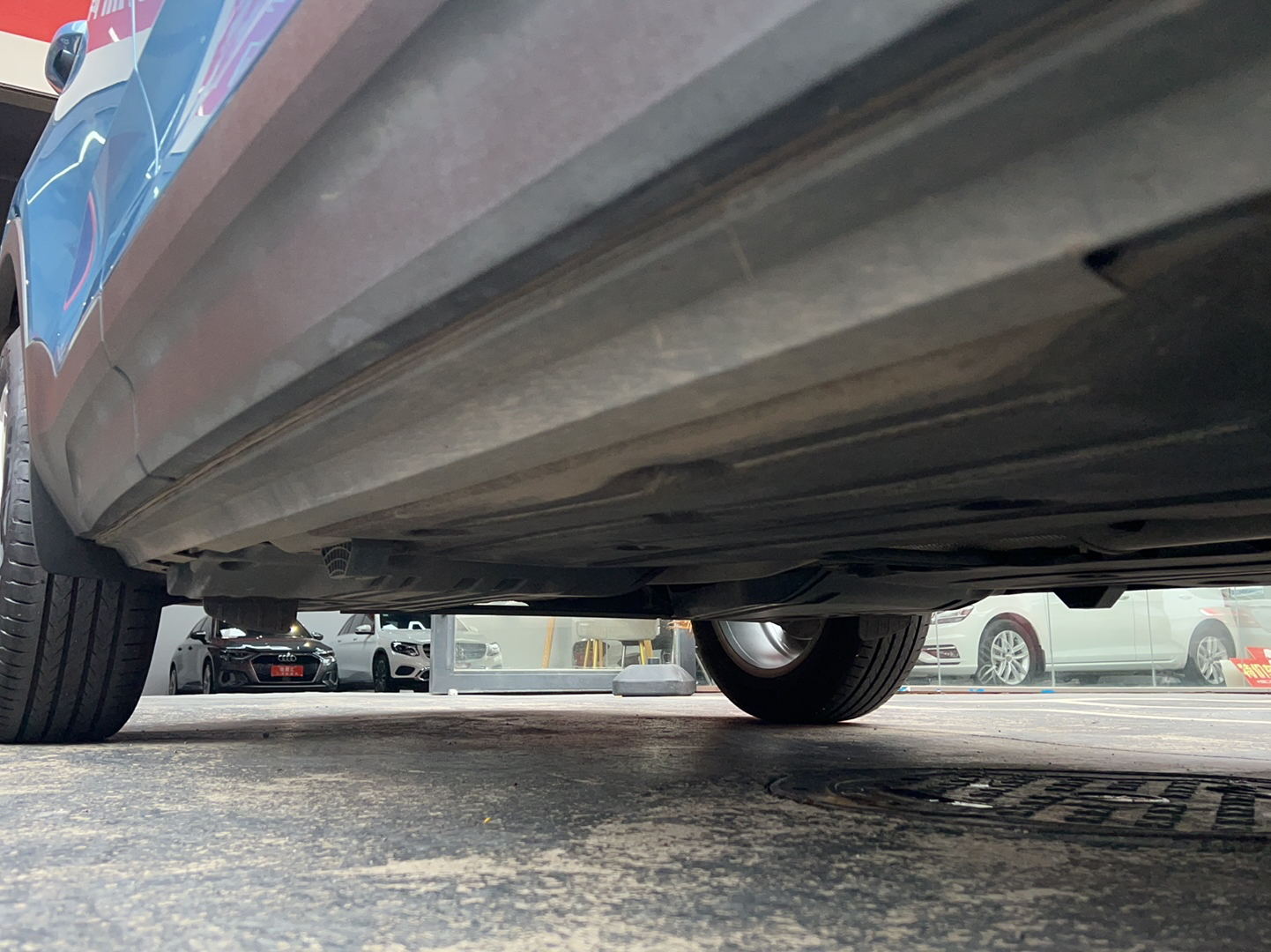 沃尔沃XC40 2023款 B3 智行时尚版