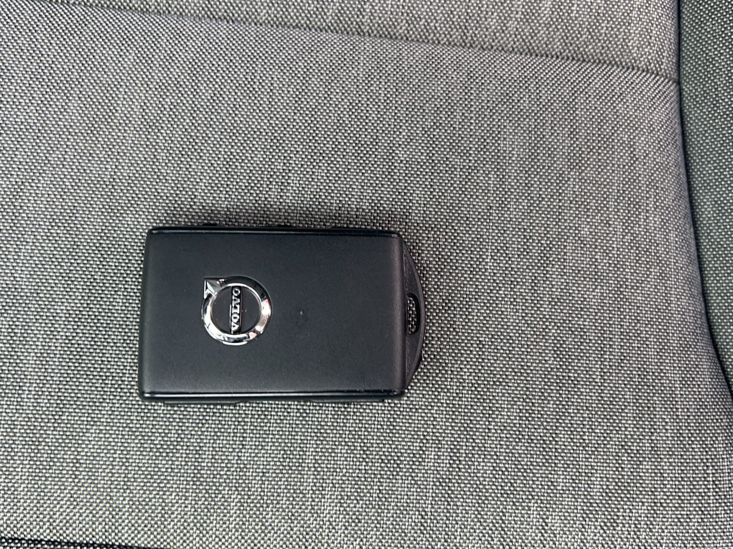 沃尔沃XC40 2023款 B3 智行时尚版