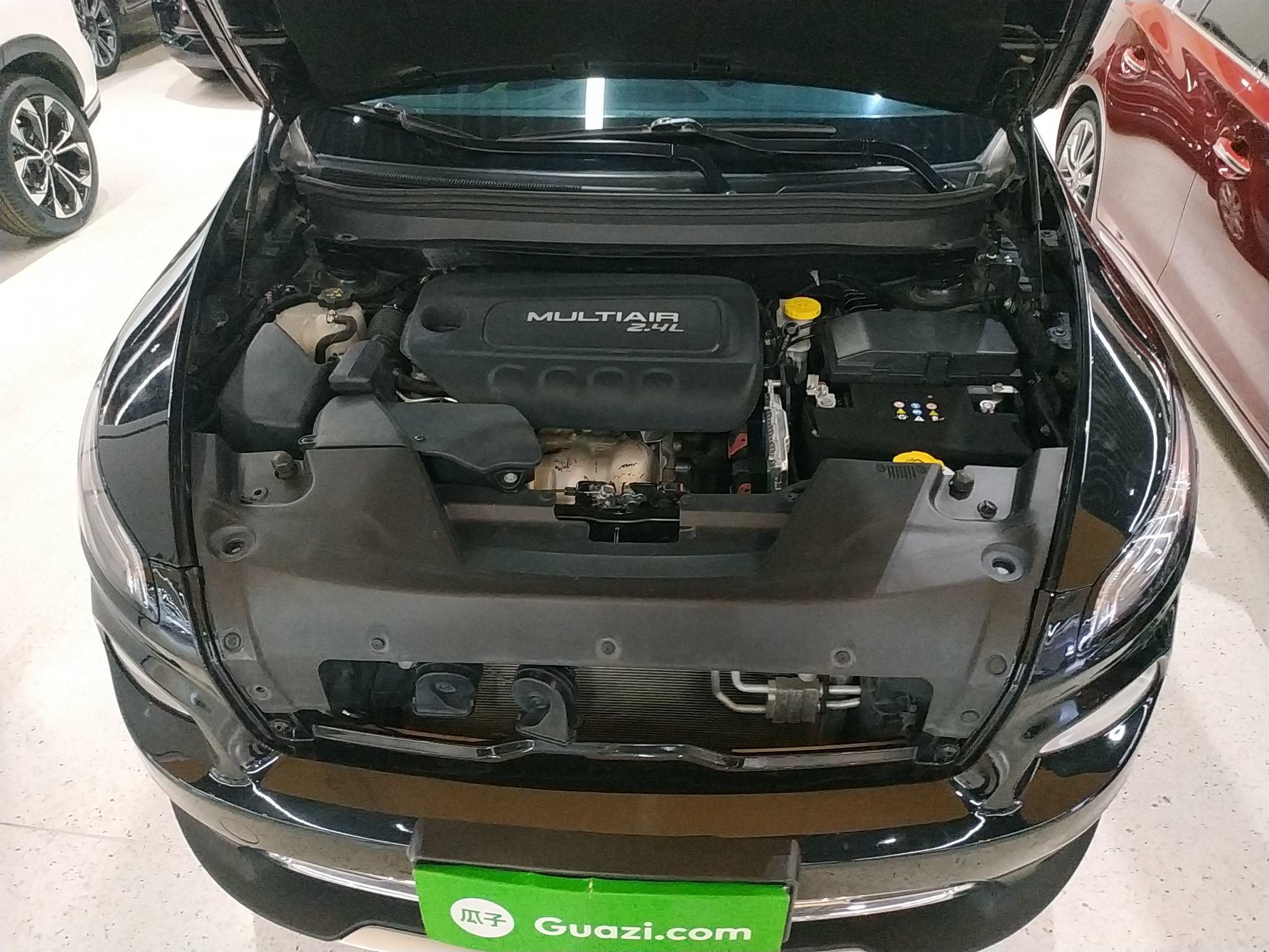 Jeep 自由光 2017款 2.4L 领先版