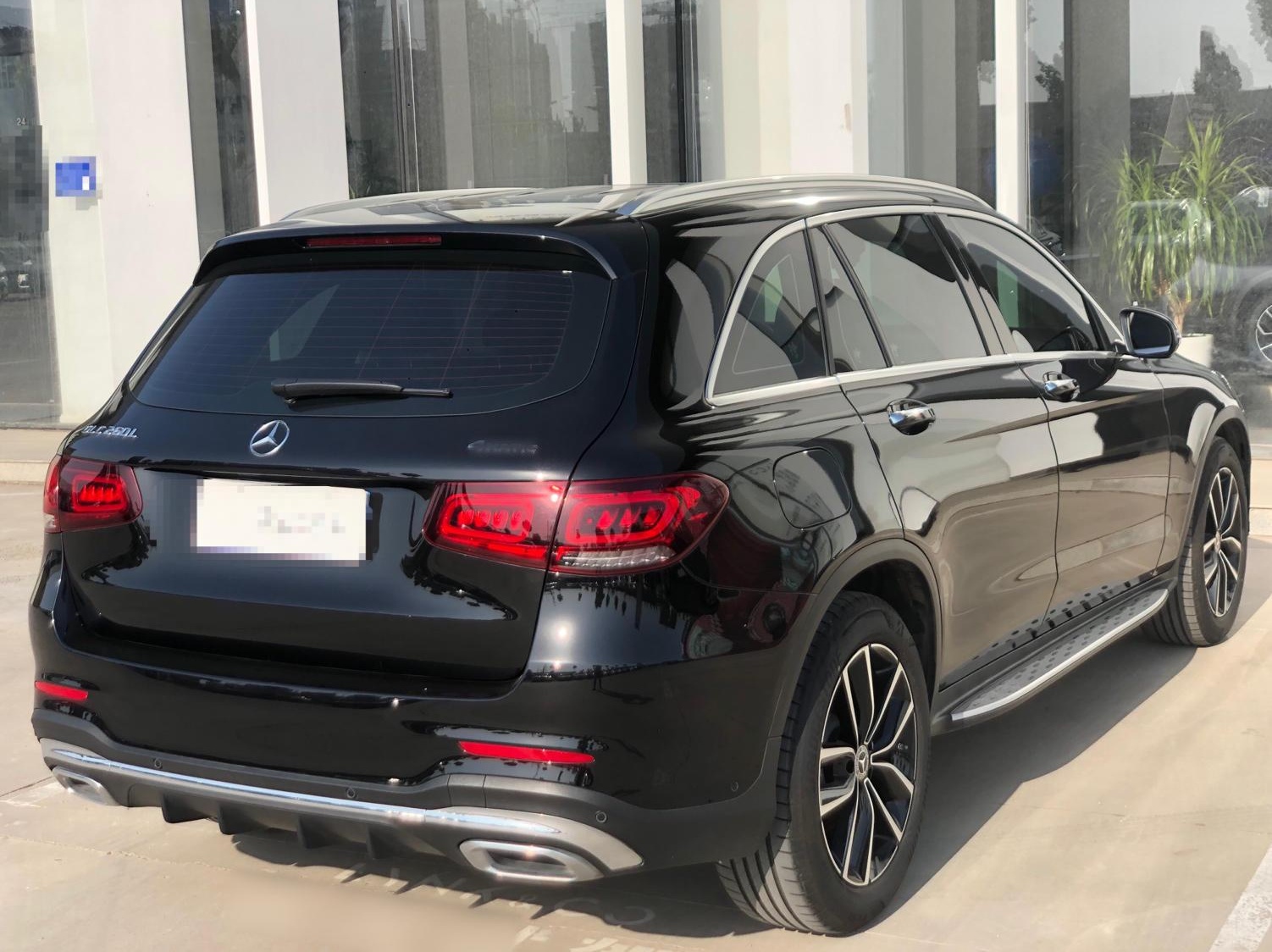 奔驰GLC级 2022款 改款二 GLC 260 L 4MATIC 豪华型