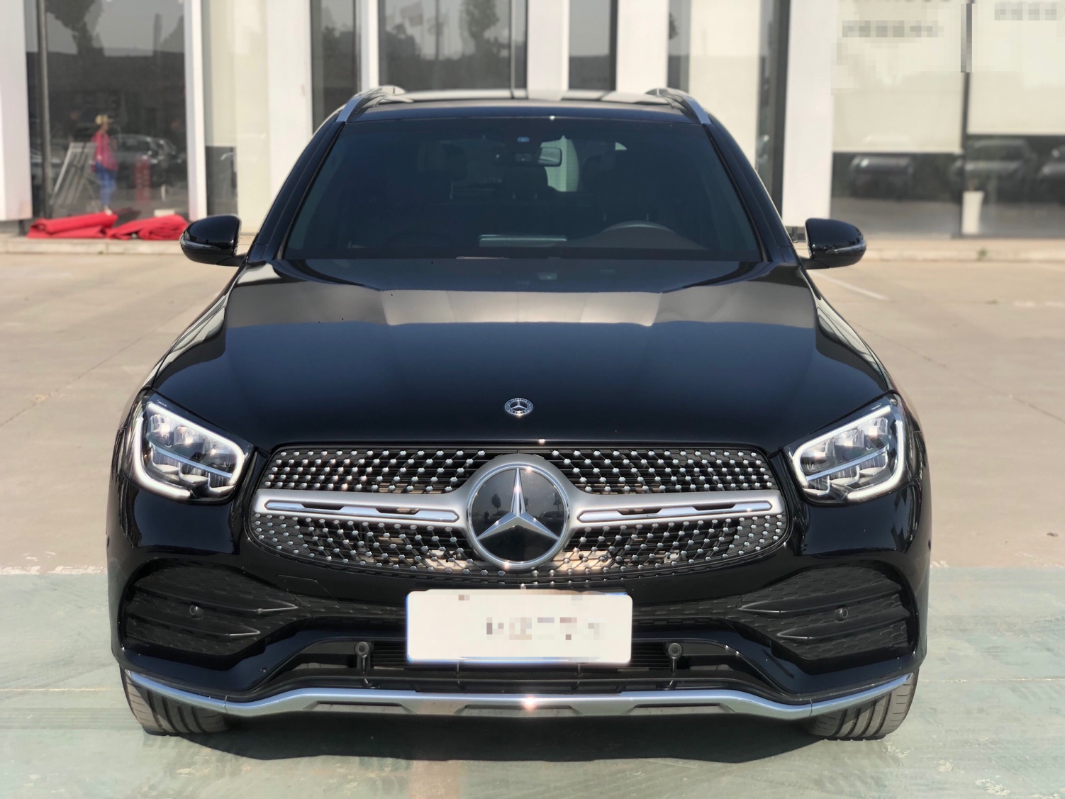 奔驰GLC级 2022款 改款二 GLC 260 L 4MATIC 豪华型