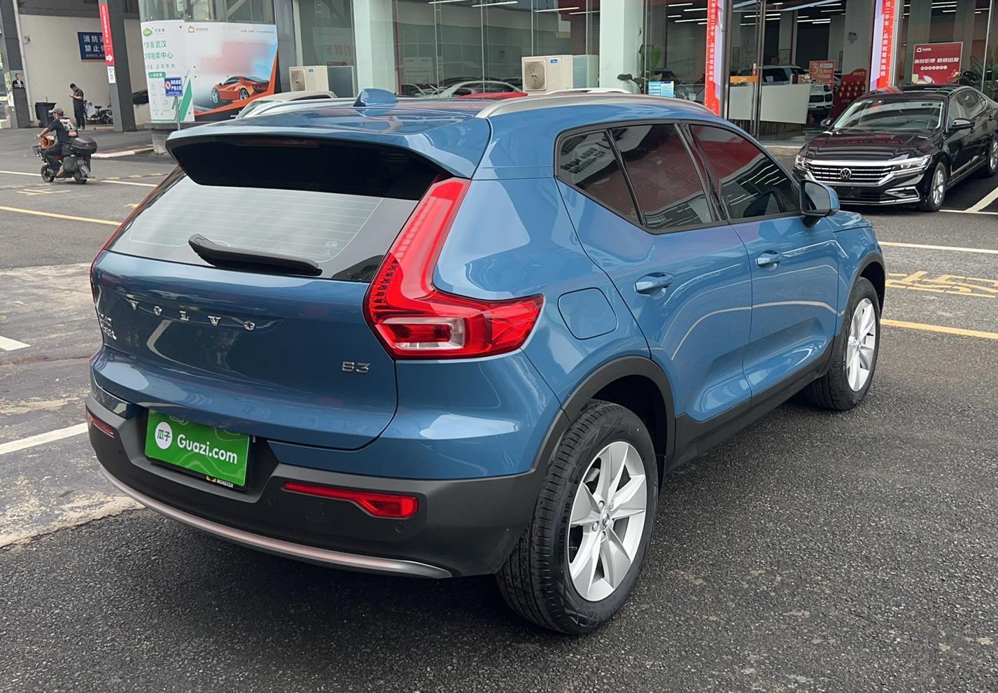 沃尔沃XC40 2023款 B3 智行时尚版