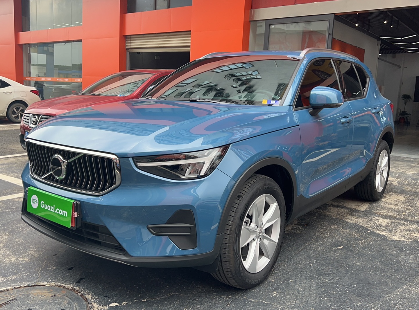 沃尔沃XC40 2023款 B3 智行时尚版