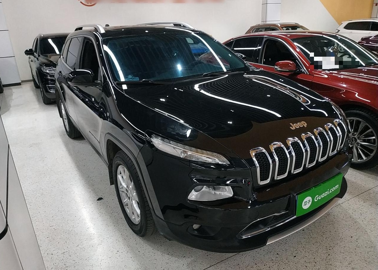 Jeep 自由光 2017款 2.4L 领先版