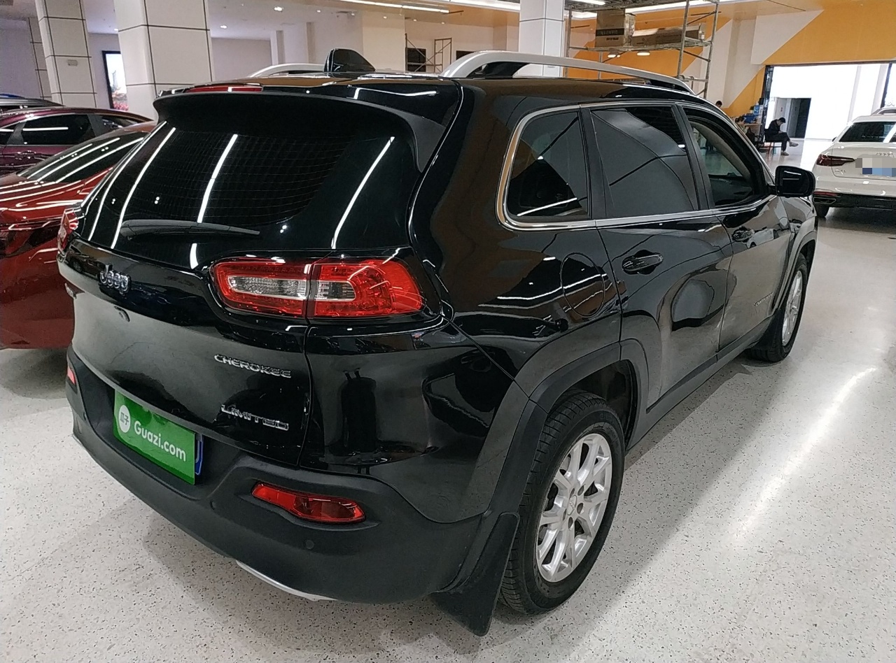 Jeep 自由光 2017款 2.4L 领先版