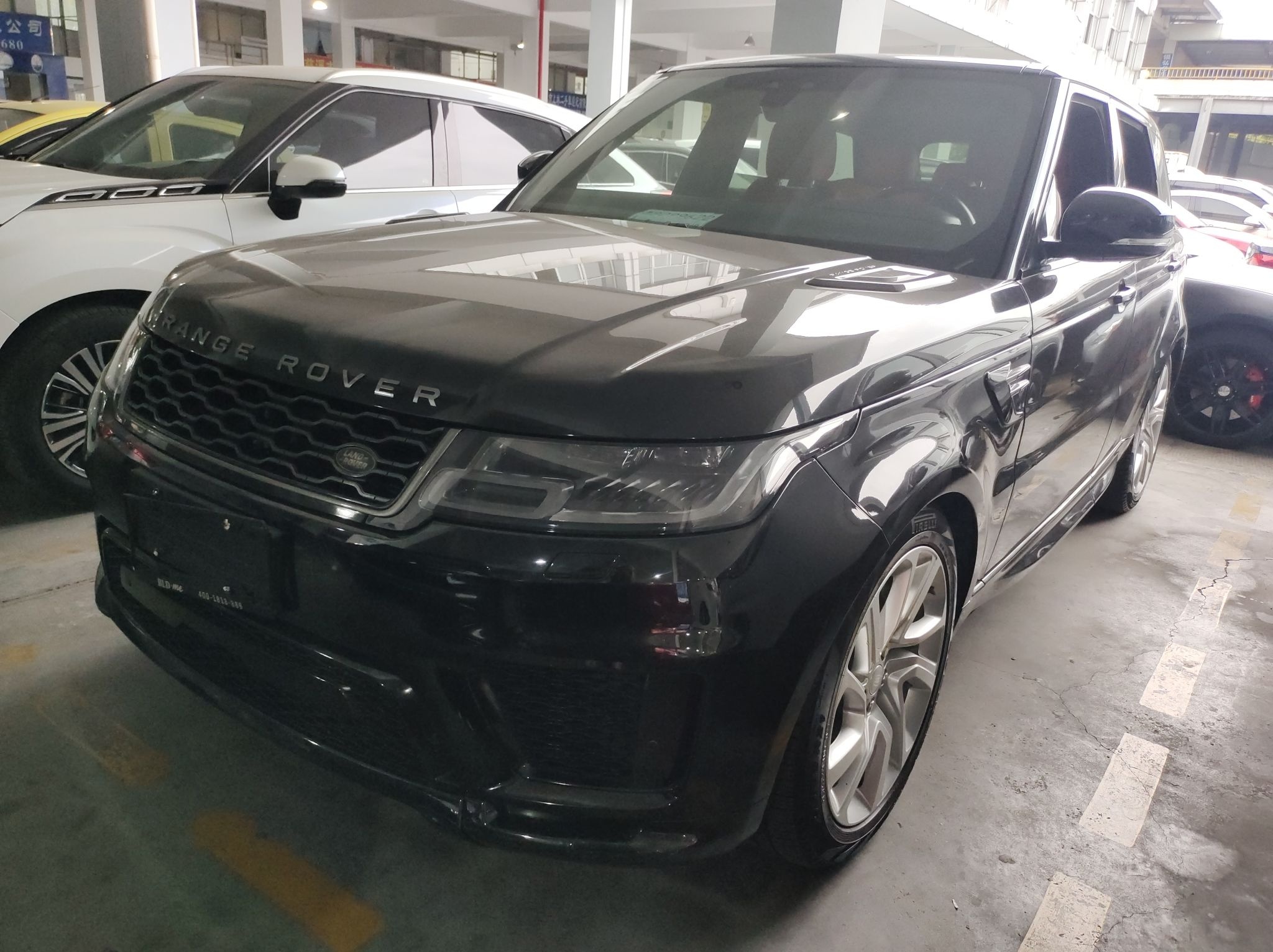 路虎 揽胜运动版 2018款 3.0 V6 HSE DYNAMIC(进口)