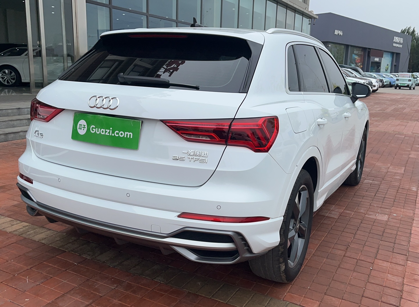 奥迪Q3 2020款 35 TFSI 时尚动感型