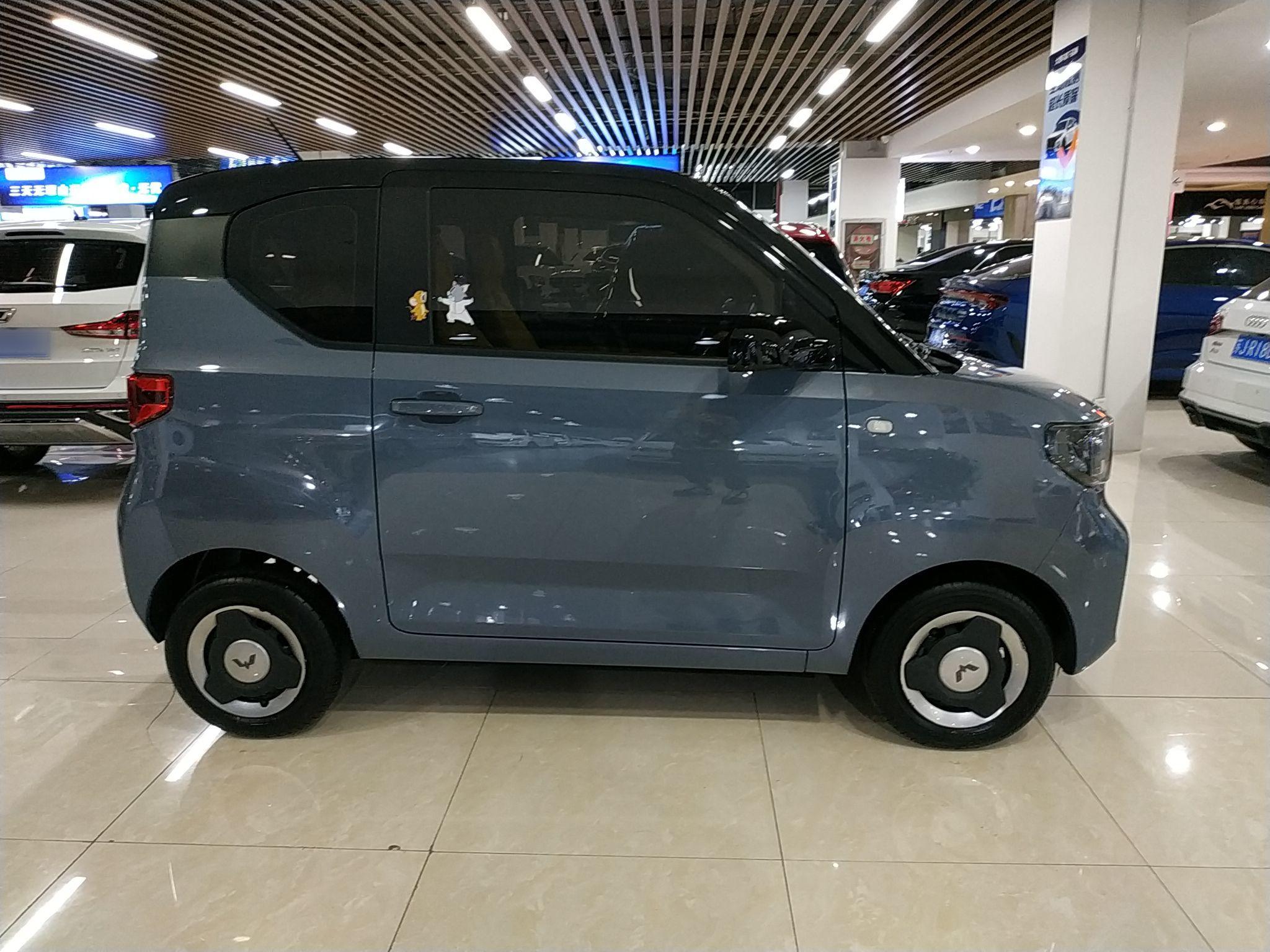 五菱汽车 宏光MINI EV 2021款 马卡龙时尚款 磷酸铁锂