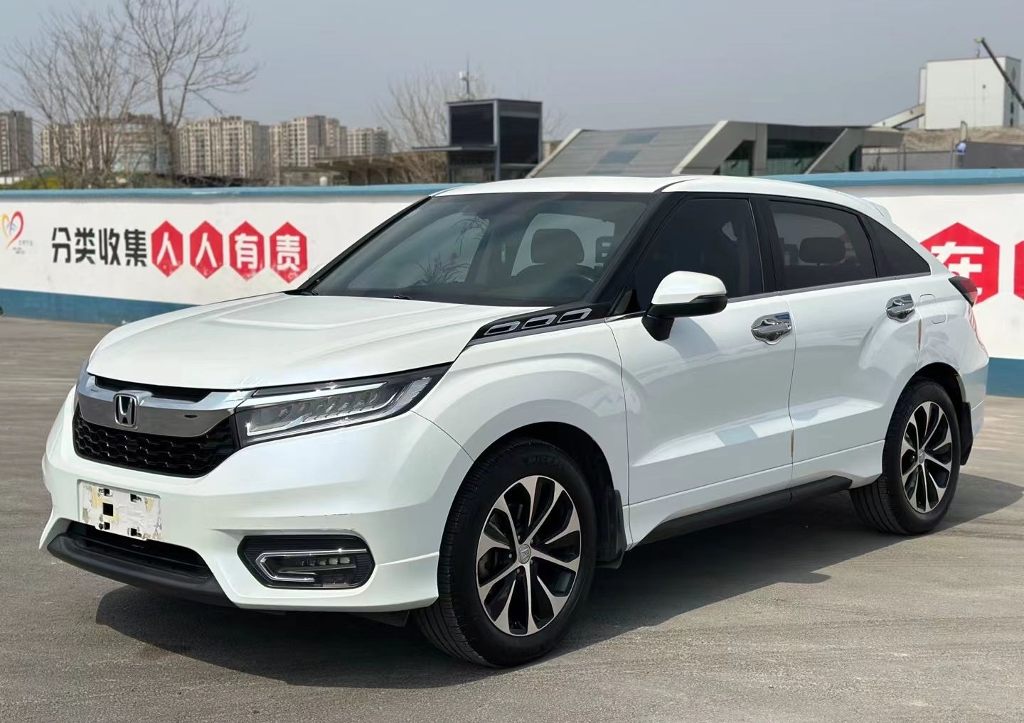 本田 冠道 2017款 240TURBO 两驱尊享版