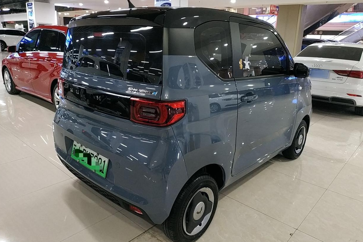 五菱汽车 宏光MINI EV 2021款 马卡龙时尚款 磷酸铁锂