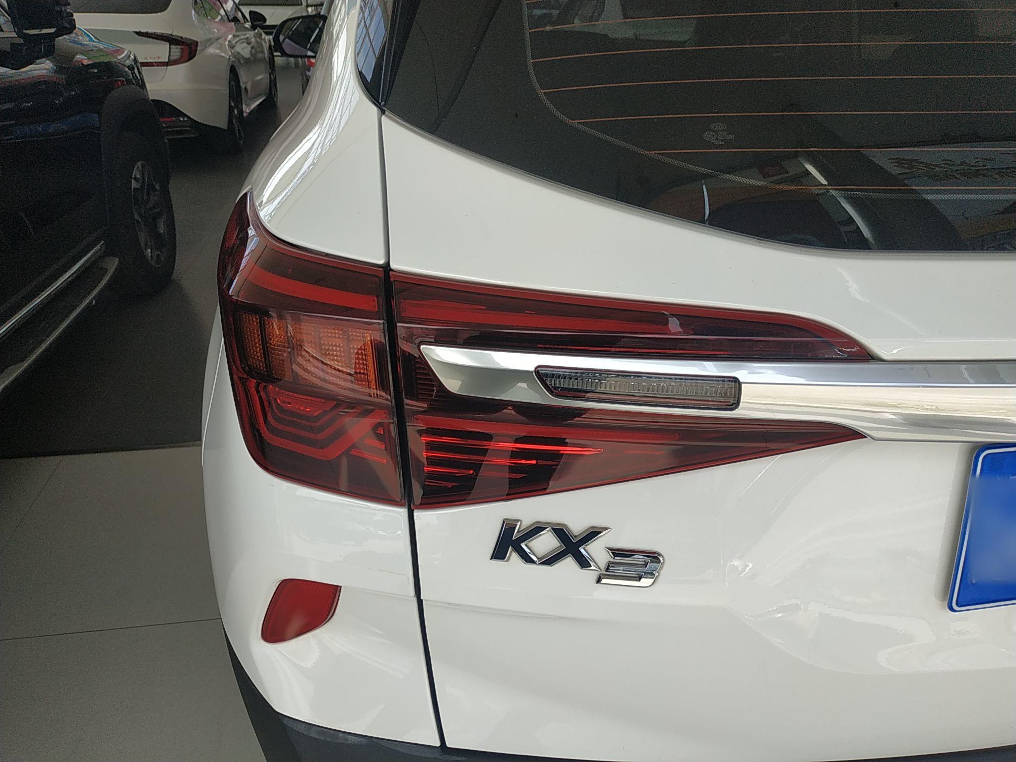 起亚 KX3傲跑 2020款 1.5L CVT潮流版