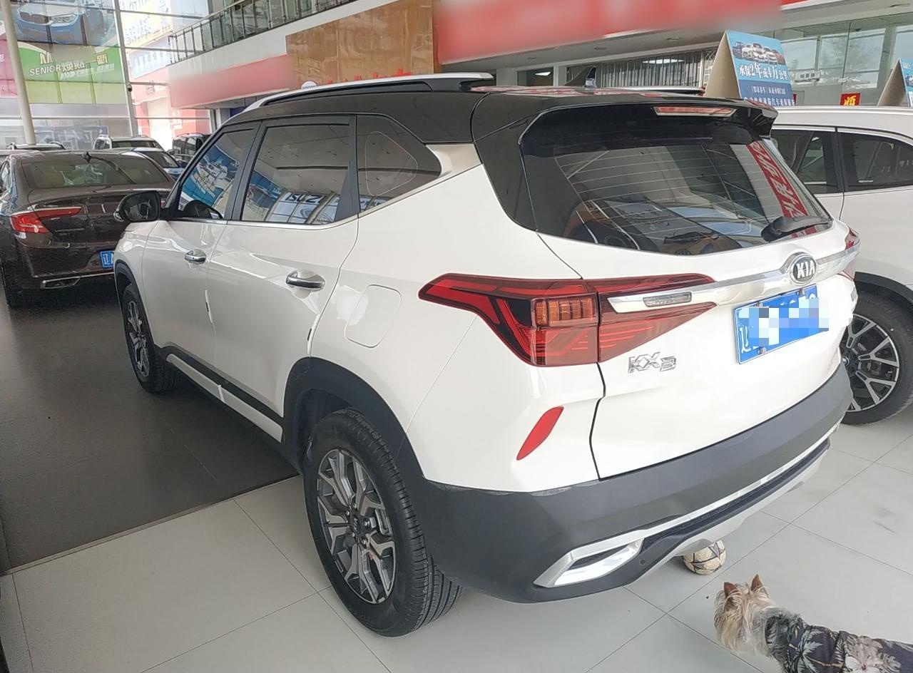 起亚 KX3傲跑 2020款 1.5L CVT潮流版