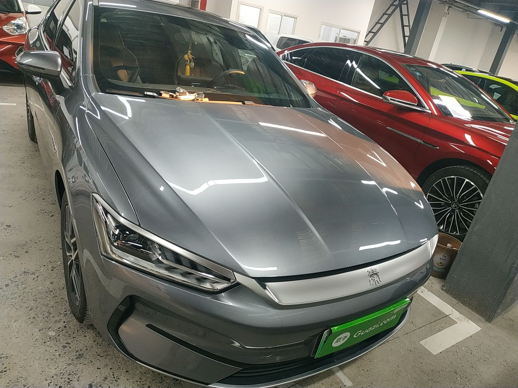 比亚迪 秦PLUS 2021款 EV 400KM 豪华型