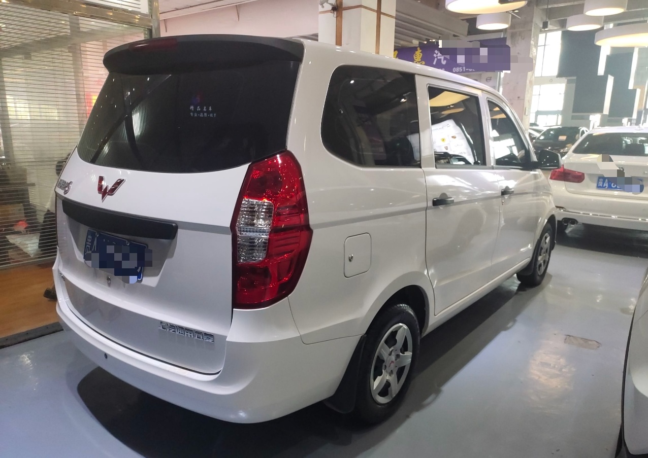 五菱汽车 五菱宏光 2020款 1.2L S基本型国VI LSI