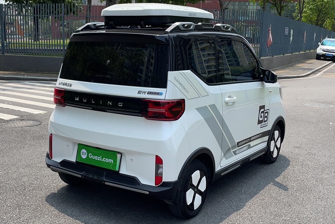 五菱汽车 宏光MINI EV 2022款 GAMEBOY 300km 玩咖款