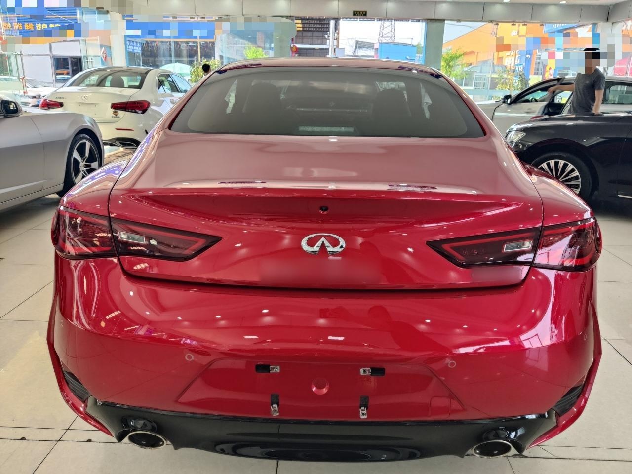 英菲尼迪Q60 2019款 S 2.0T 豪华运动版(进口)