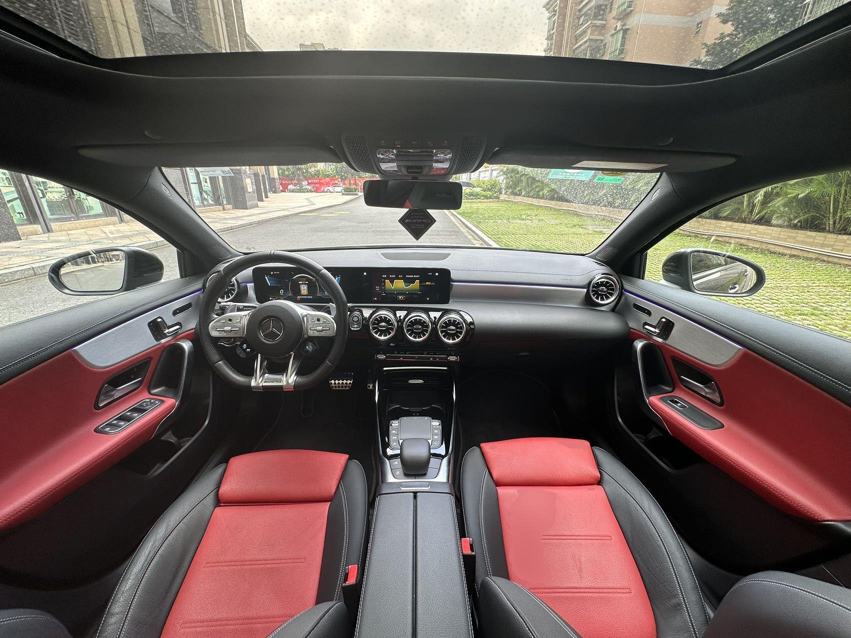 奔驰A级AMG 2022款 AMG A 35 4MATIC