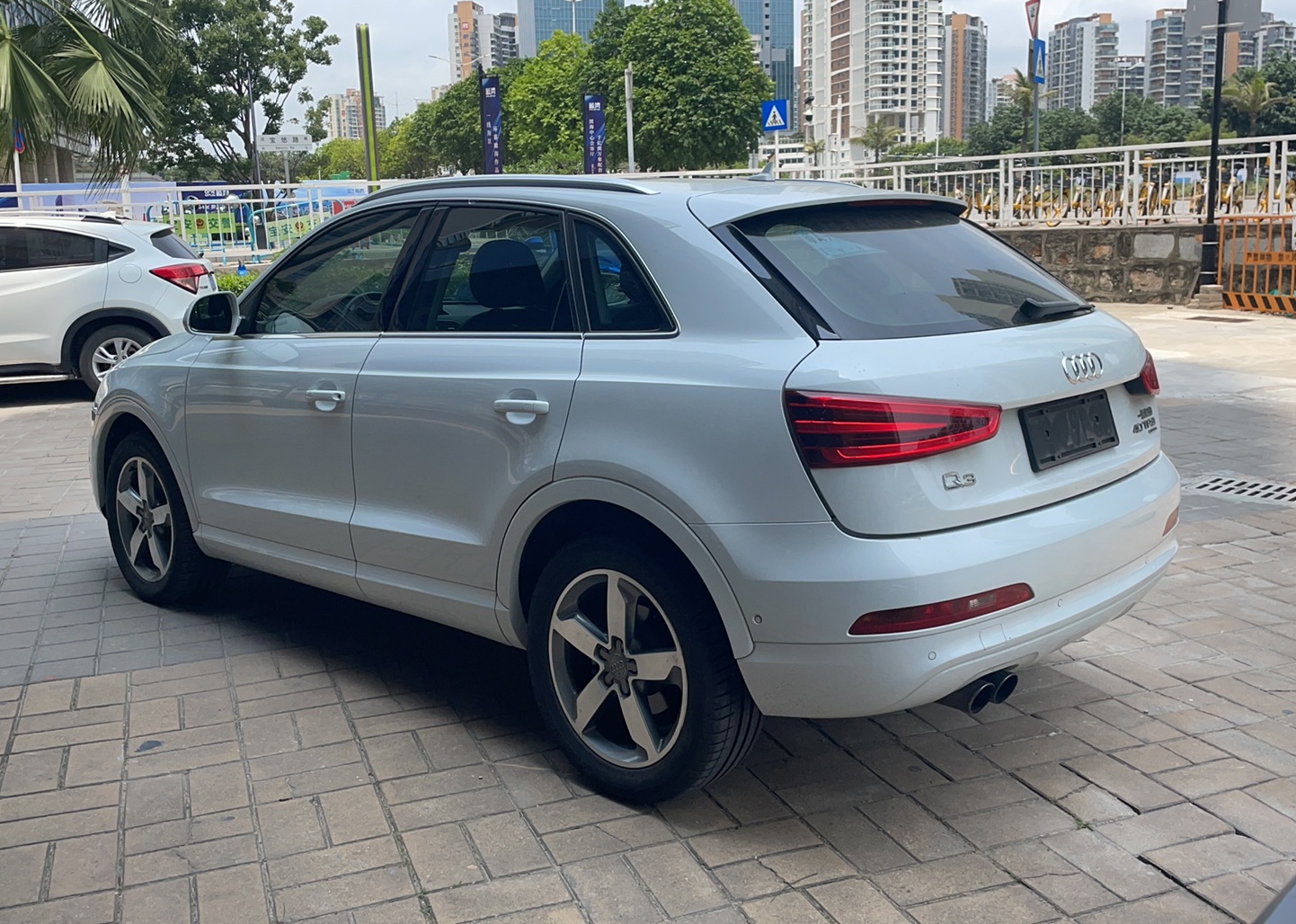 奥迪Q3 2013款 40 TFSI quattro 豪华型