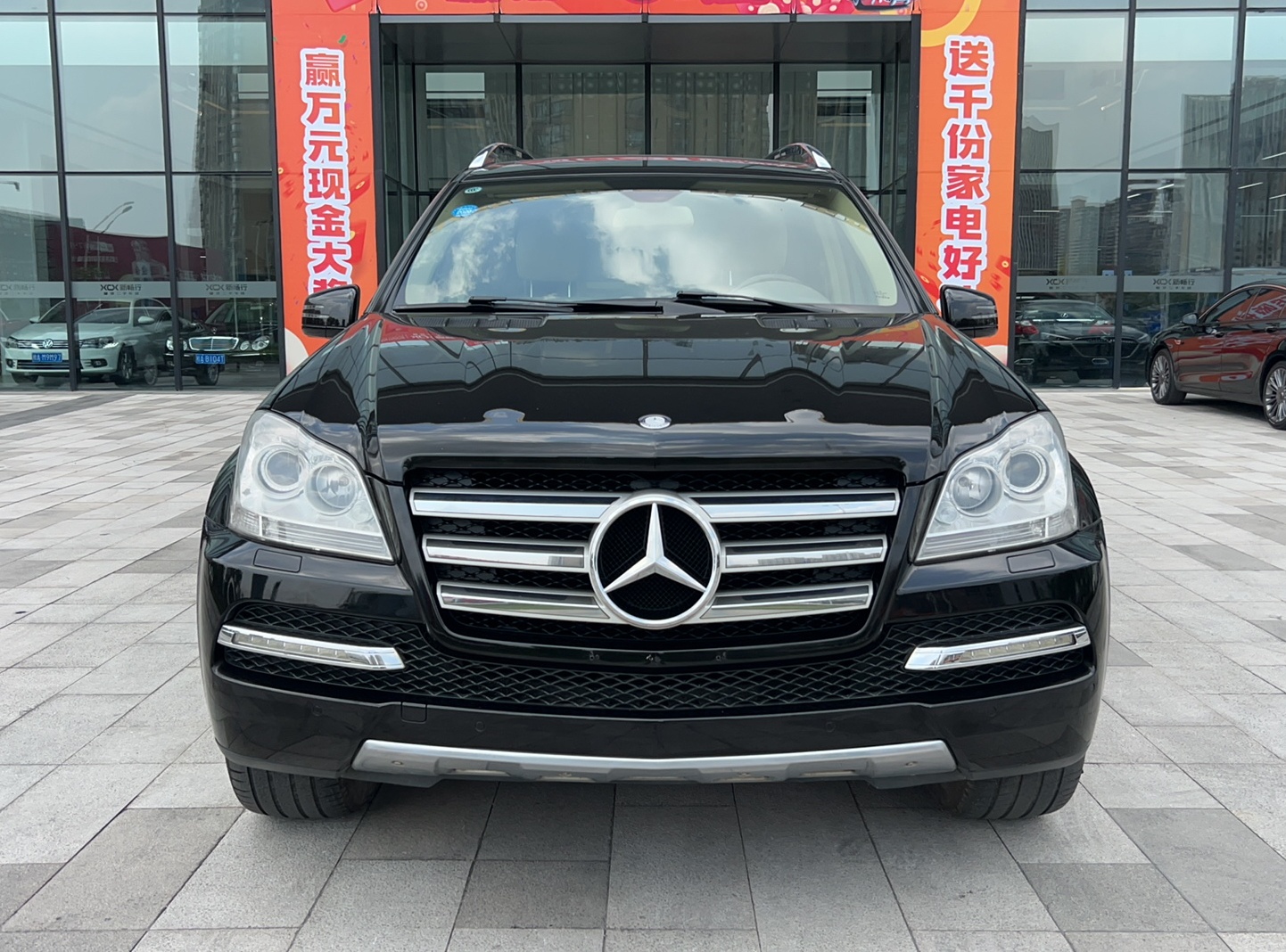 奔驰GL级 2011款 GL 450 4MATIC尊贵型(进口)