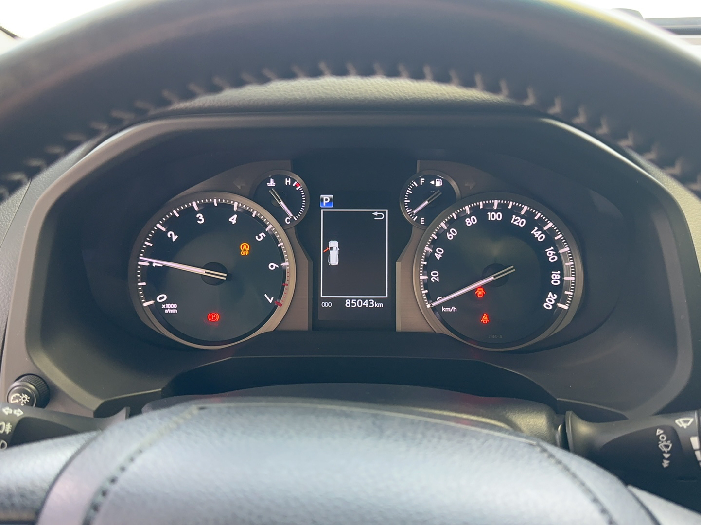 丰田 普拉多 2019款 3.5L 自动TX-L尊享版后挂备胎