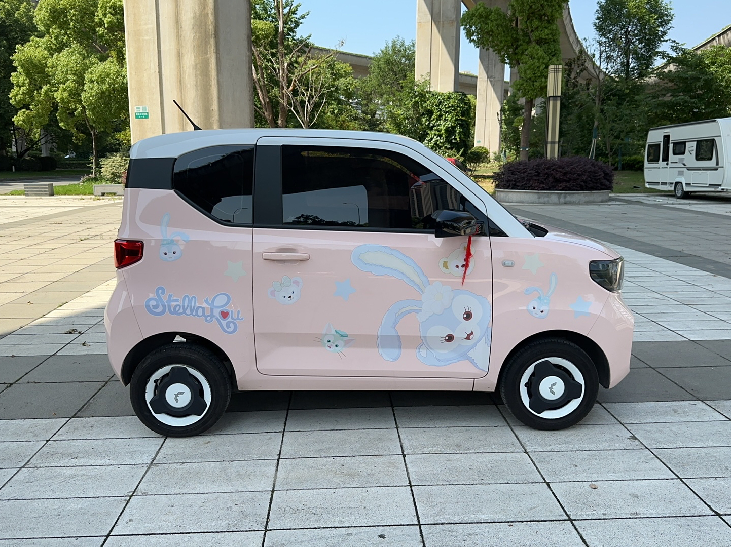 五菱汽车 宏光MINI EV 2021款 马卡龙时尚款 磷酸铁锂