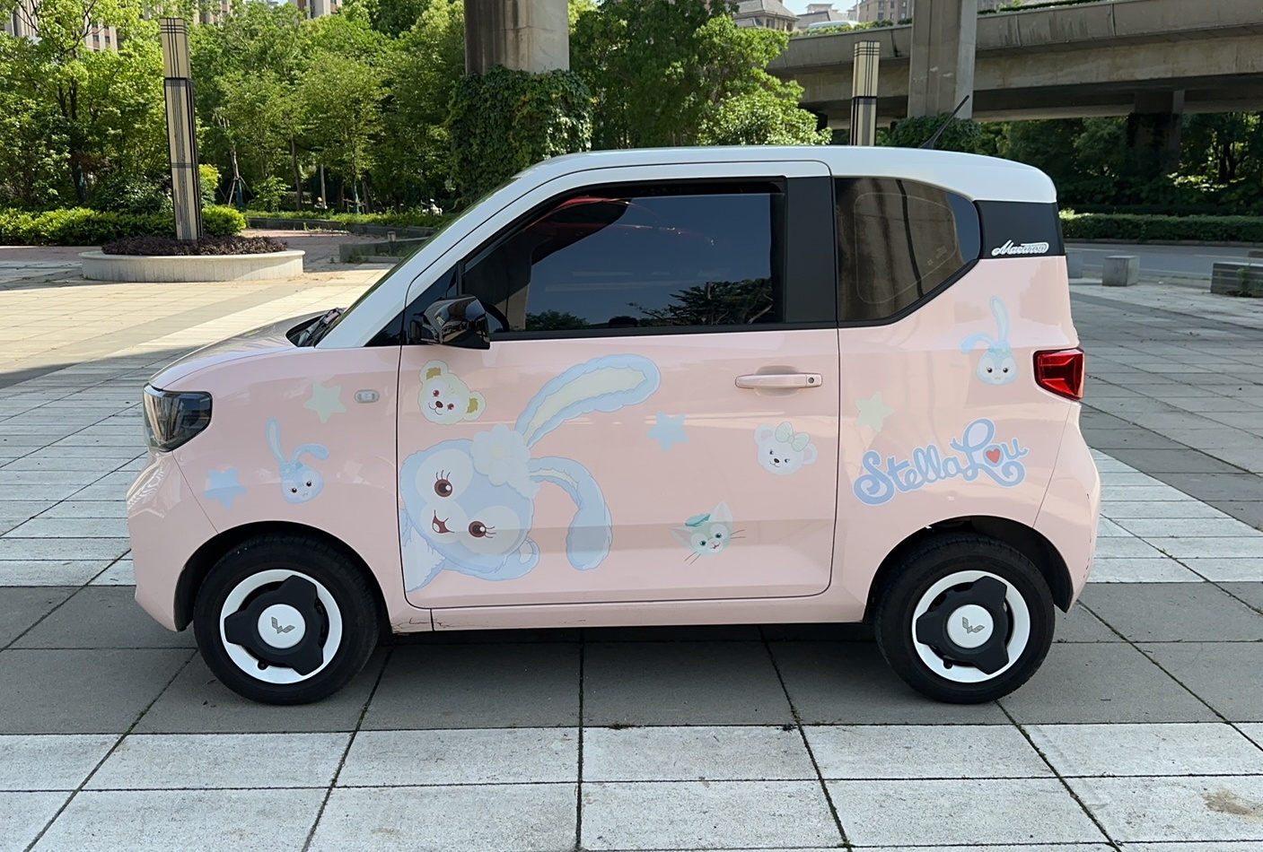 五菱汽车 宏光MINI EV 2021款 马卡龙时尚款 磷酸铁锂