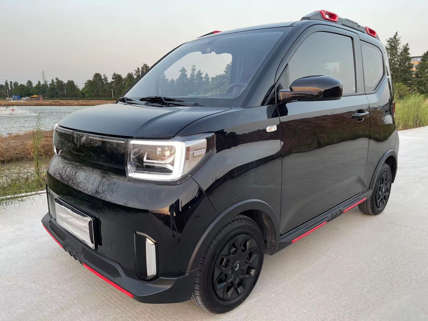 五菱汽车 宏光MINI EV 2022款 GAMEBOY 300km 玩咖款