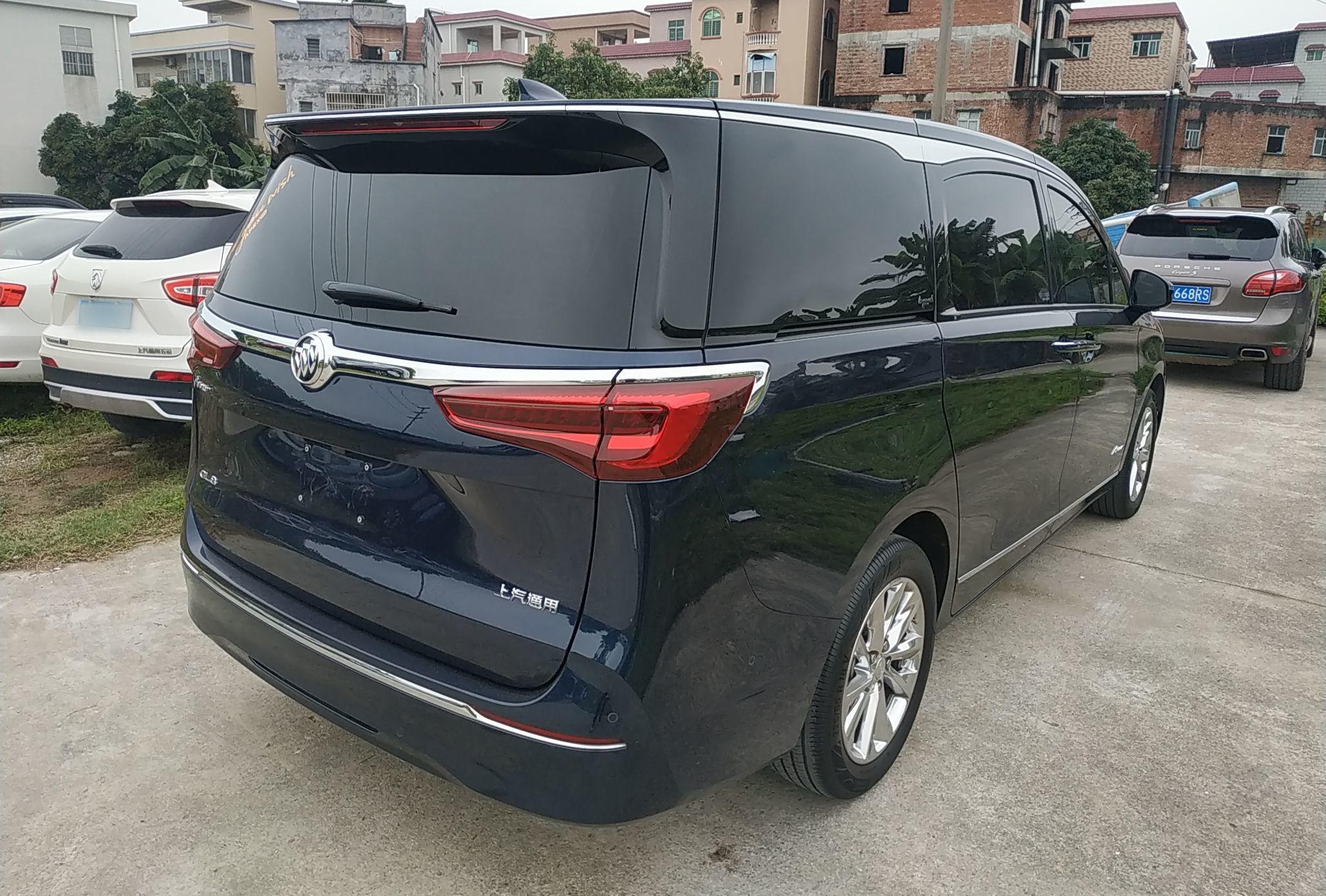 别克GL8 2020款 Avenir艾维亚 四座尊礼版