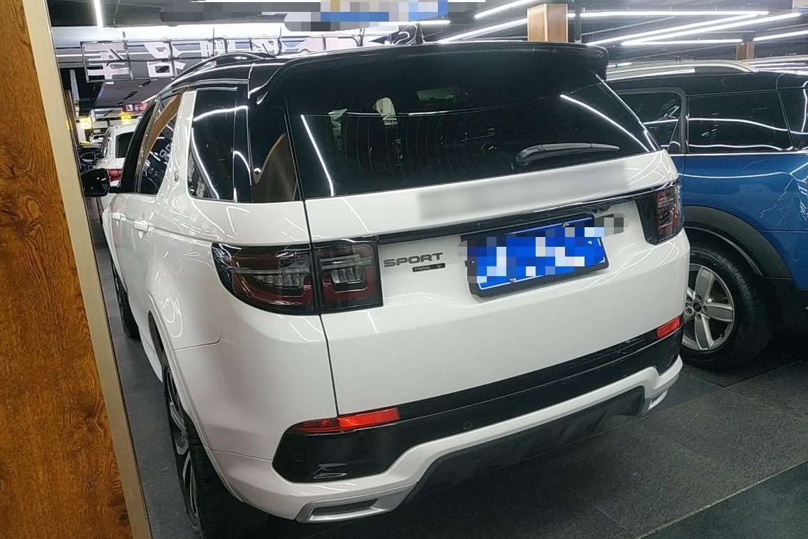 路虎 发现运动版 2021款 249PS R-Dynamic S 性能版