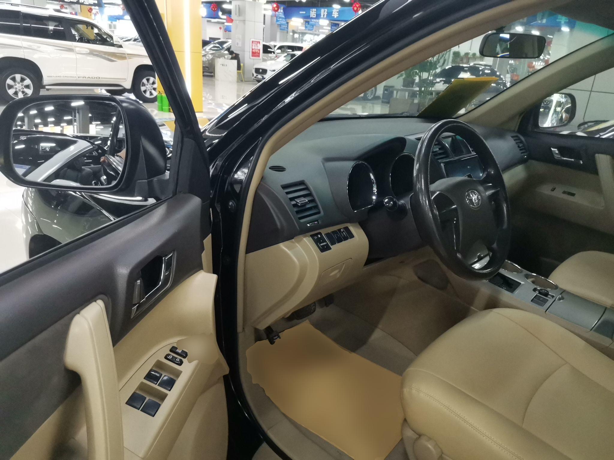 丰田 汉兰达 2012款 2.7L 两驱5座精英版