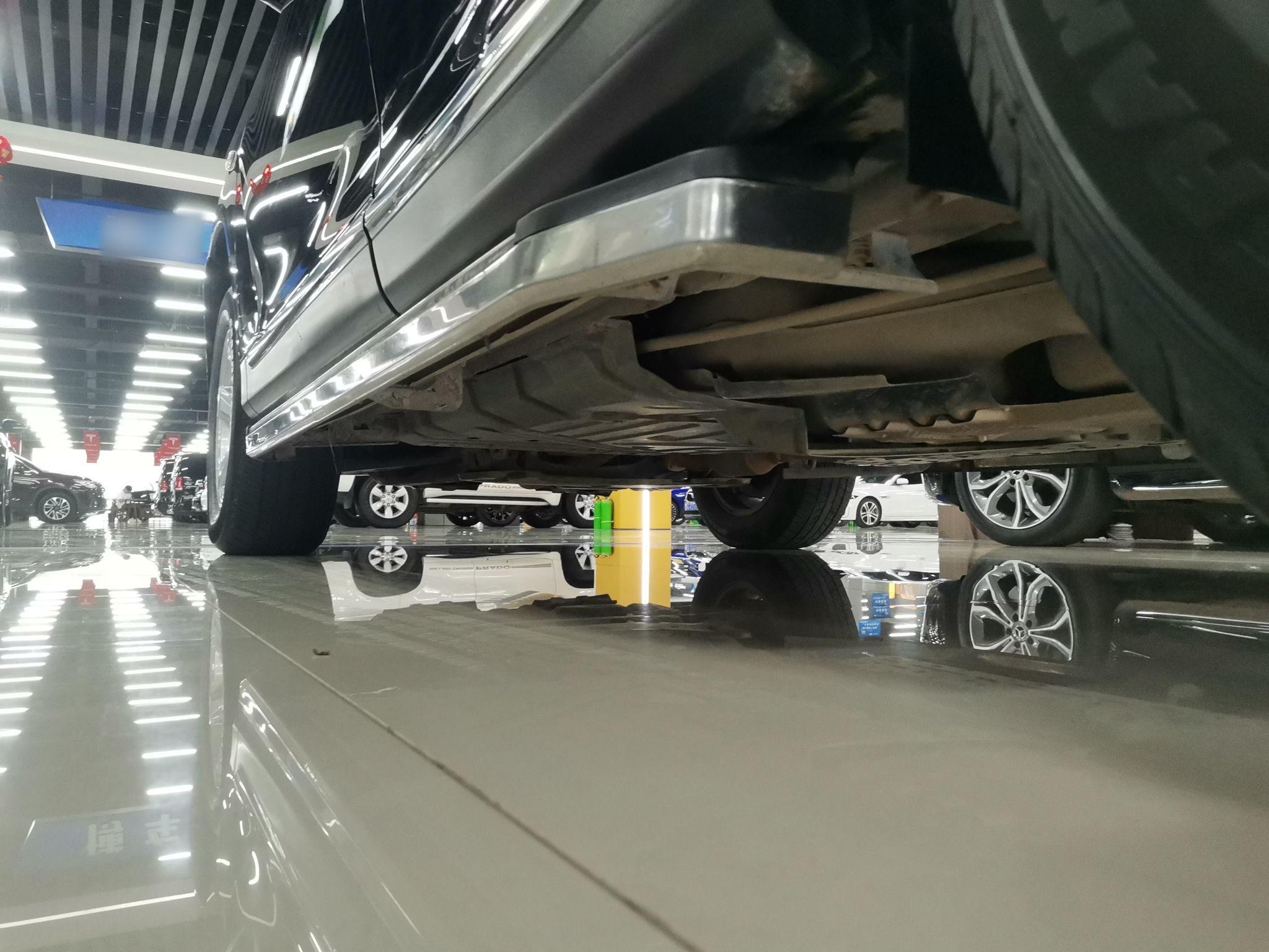 丰田 汉兰达 2012款 2.7L 两驱5座精英版