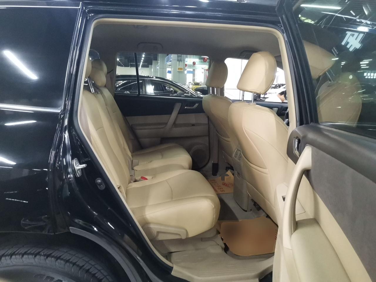 丰田 汉兰达 2012款 2.7L 两驱5座精英版