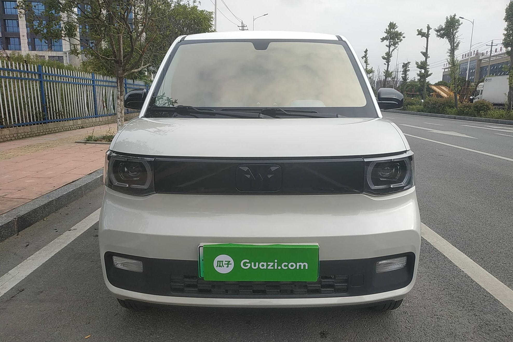 五菱汽车 宏光MINI EV 2021款 马卡龙臻享款 磷酸铁锂