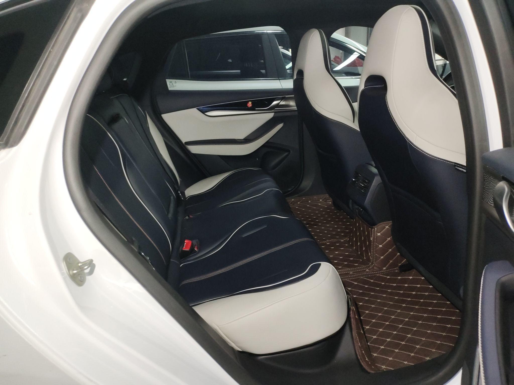 比亚迪 秦PLUS 2021款 EV 400KM 豪华型