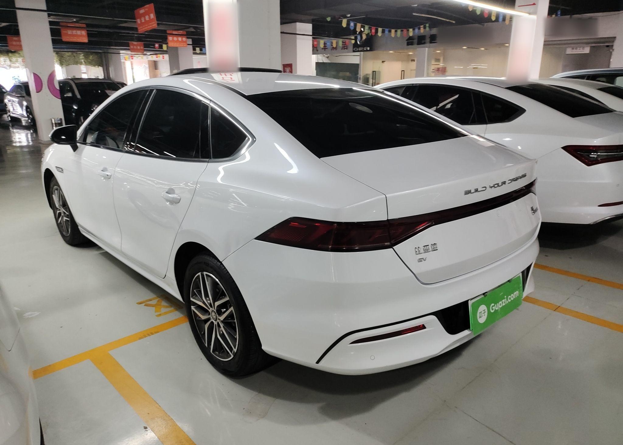 比亚迪 秦PLUS 2021款 EV 400KM 豪华型