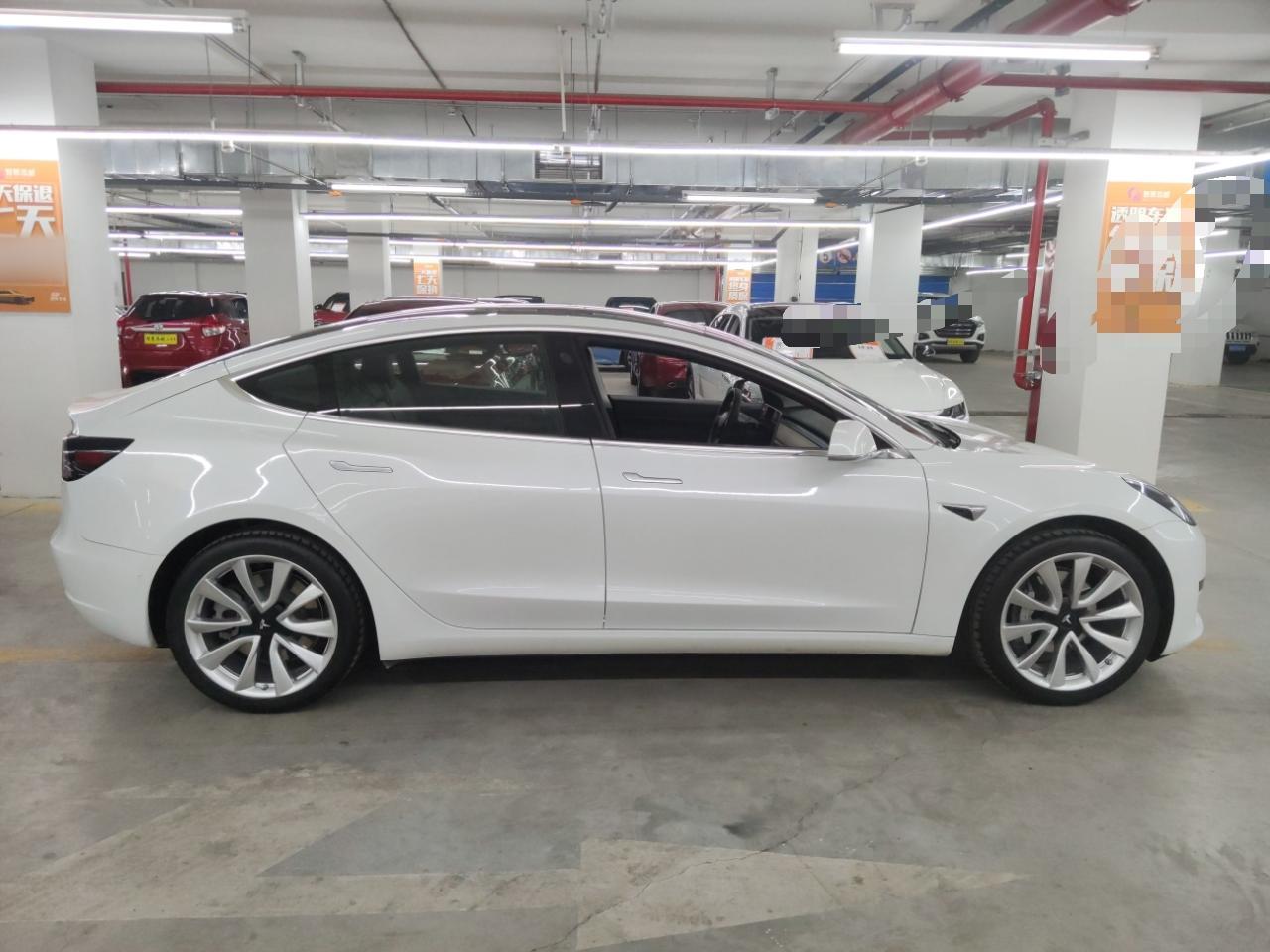 特斯拉 Model 3 2019款 标准续航后驱升级版