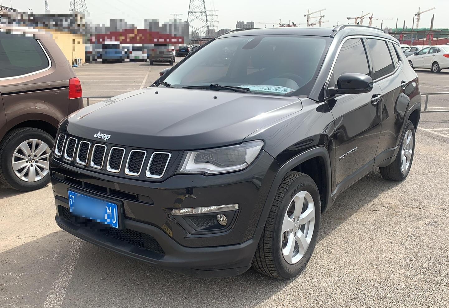 Jeep 指南者 2017款 200T 自动家享四驱版