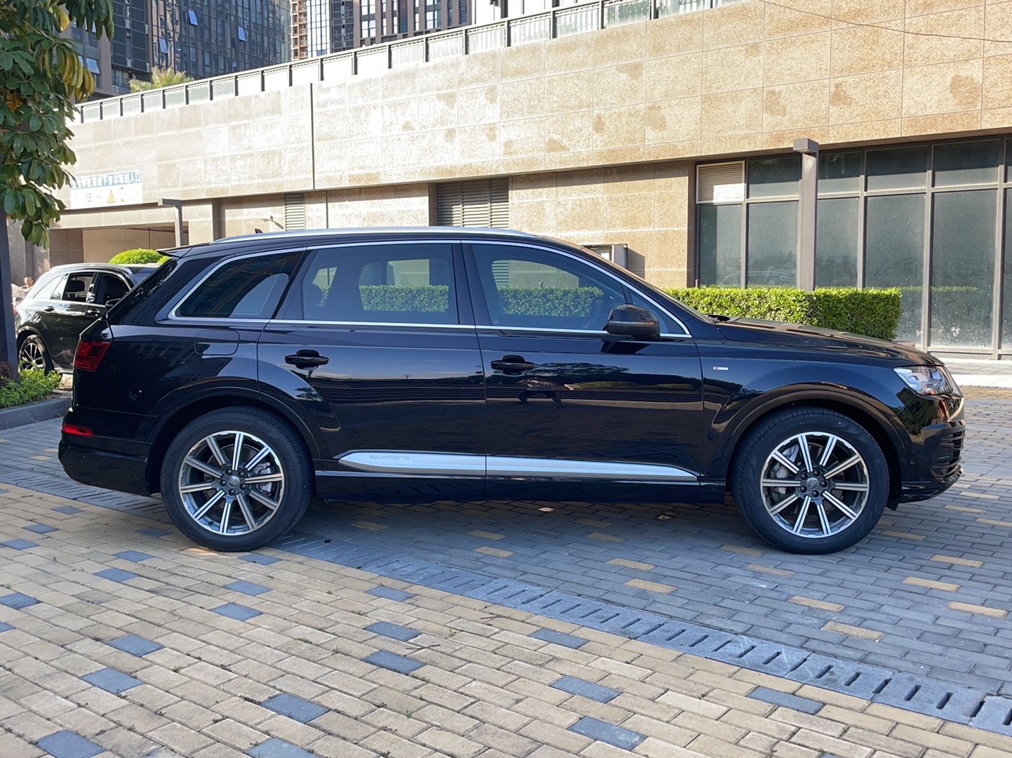 奥迪Q7 2016款 45 TFSI S line尊贵型(进口)