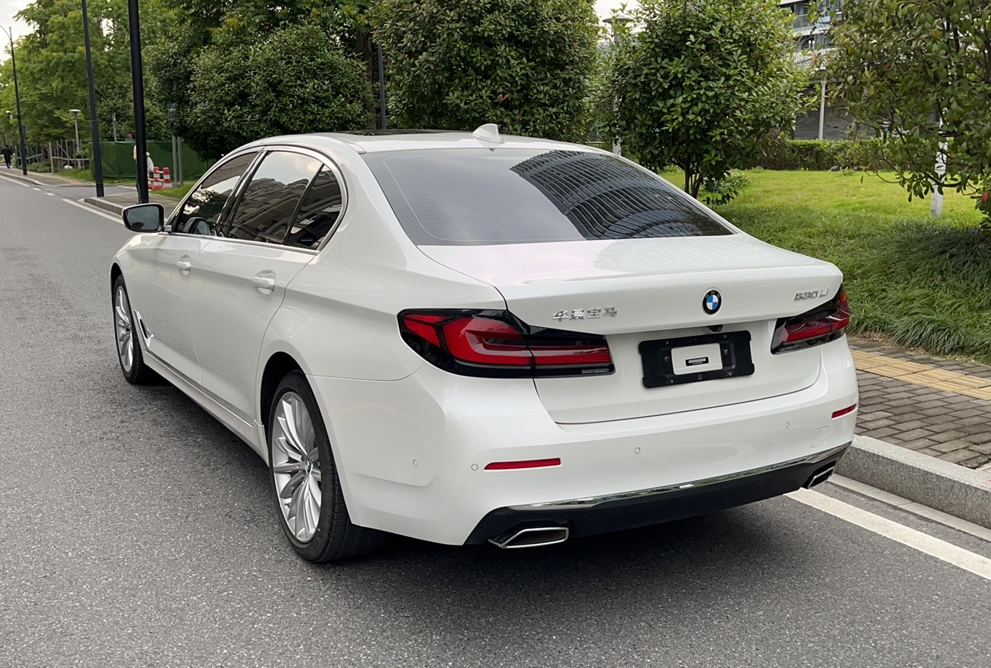 宝马5系 2021款 530Li 尊享型 豪华套装