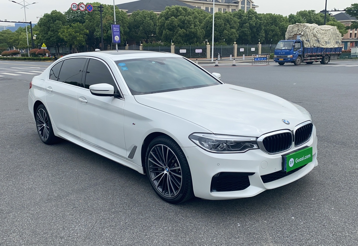 宝马5系 2020款 530Li 领先型 M运动套装