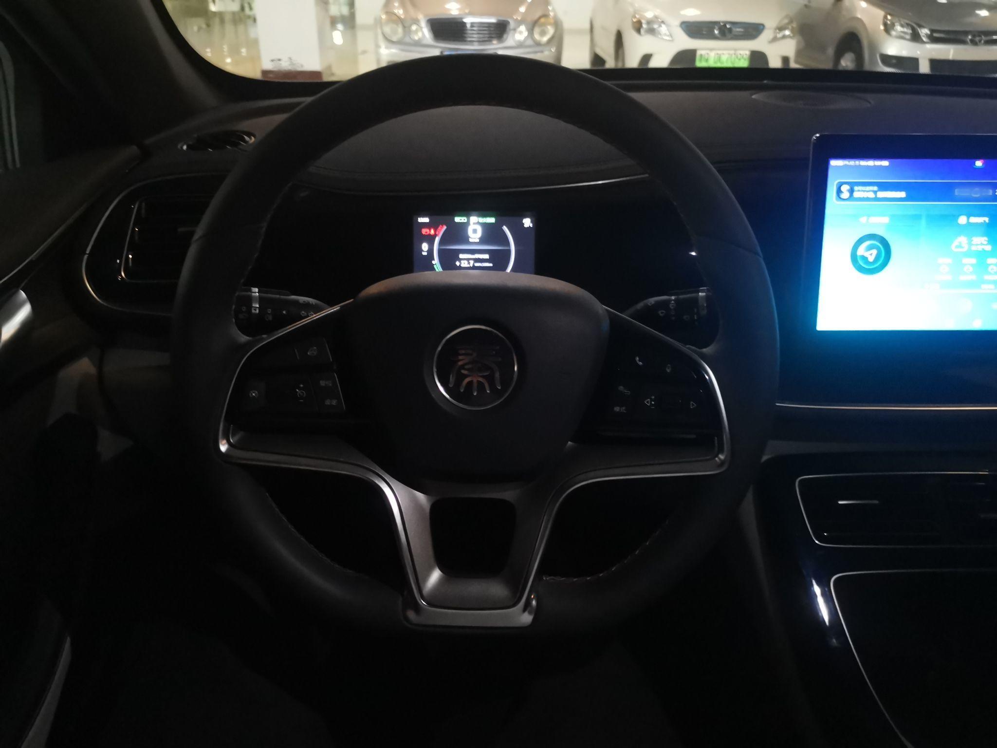 比亚迪 秦PLUS 2021款 EV 500KM 豪华型