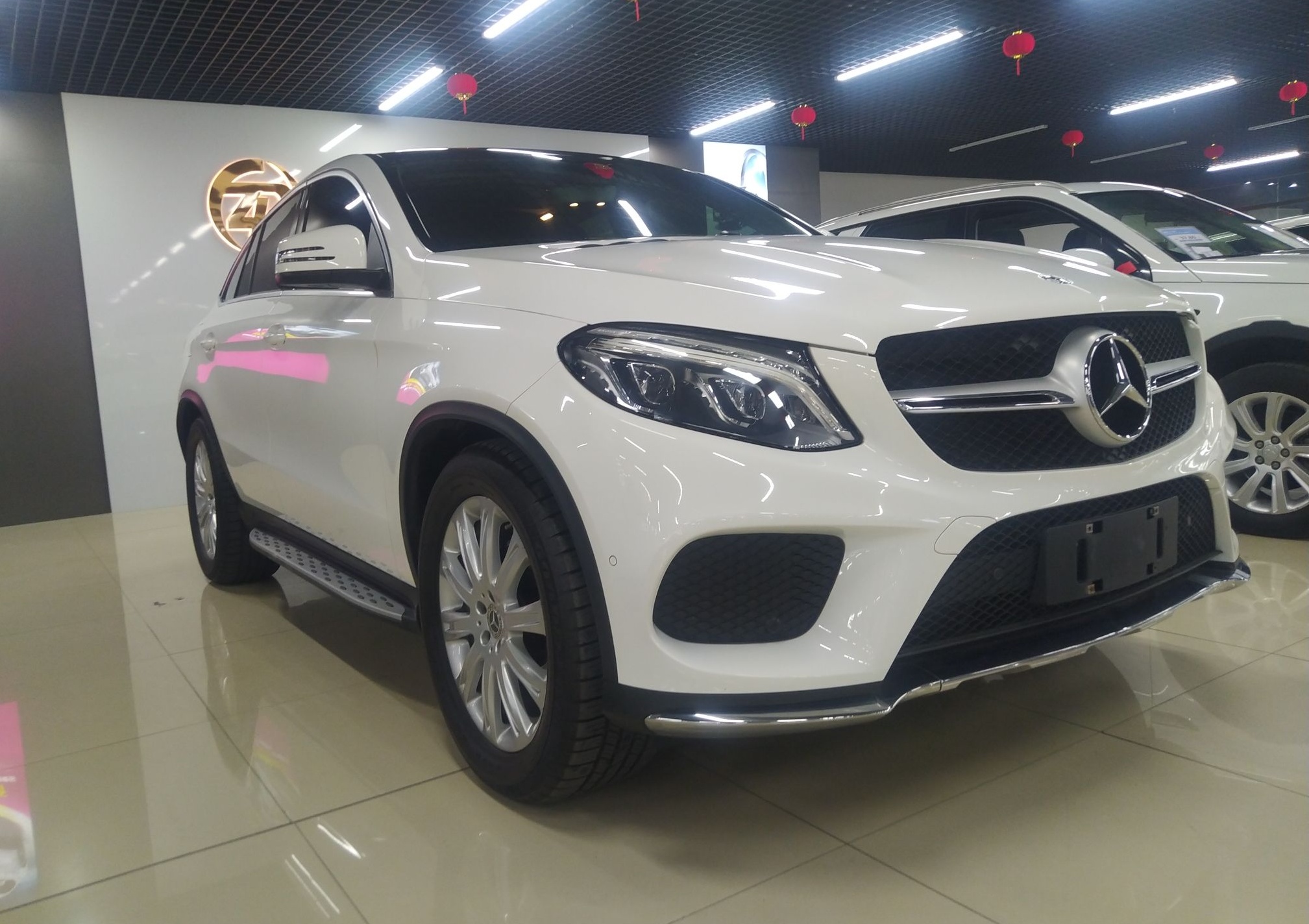 奔驰GLE级 2018款 GLE 320 4MATIC 轿跑SUV(进口)