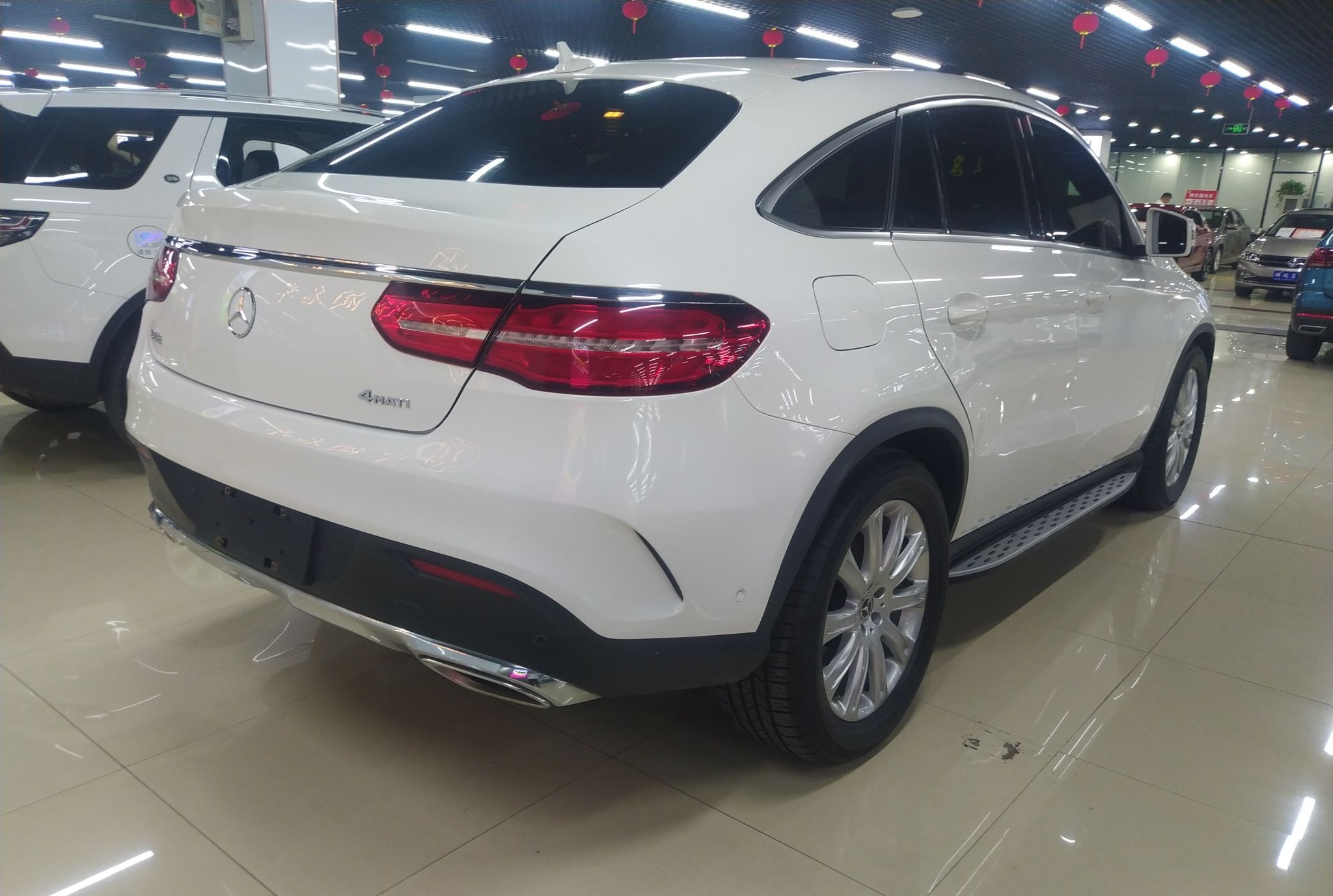 奔驰GLE级 2018款 GLE 320 4MATIC 轿跑SUV(进口)