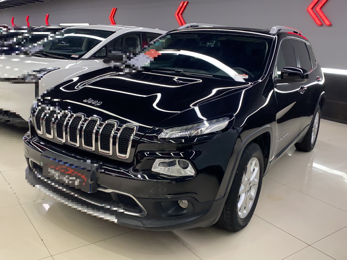 Jeep 自由光 2017款 2.0L 优越版